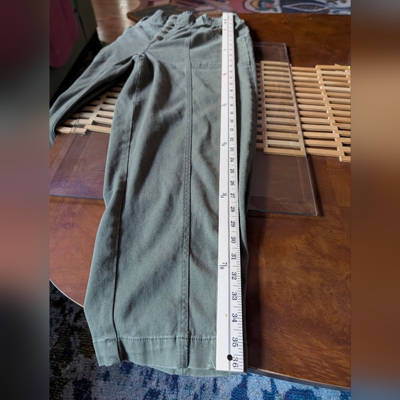 Women's Knox Rose Olive Cargo Pants - Picture 6 of 7